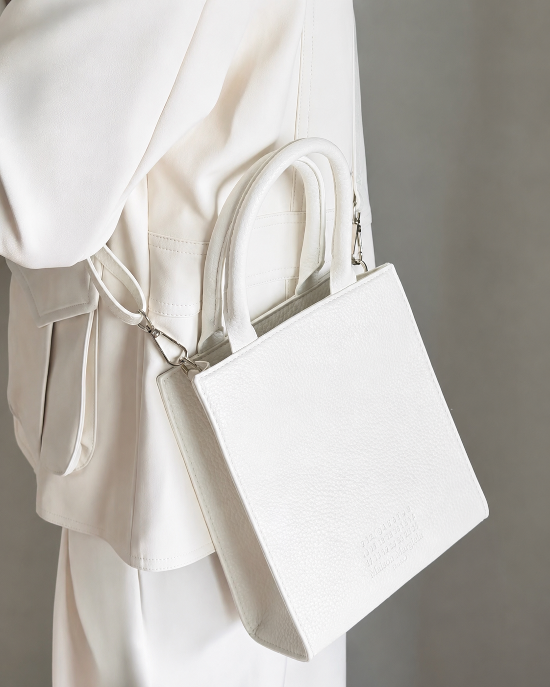 MAISON MARGIELA REPLICA Limited Edition Leather Effect Bag 18x7x29cm