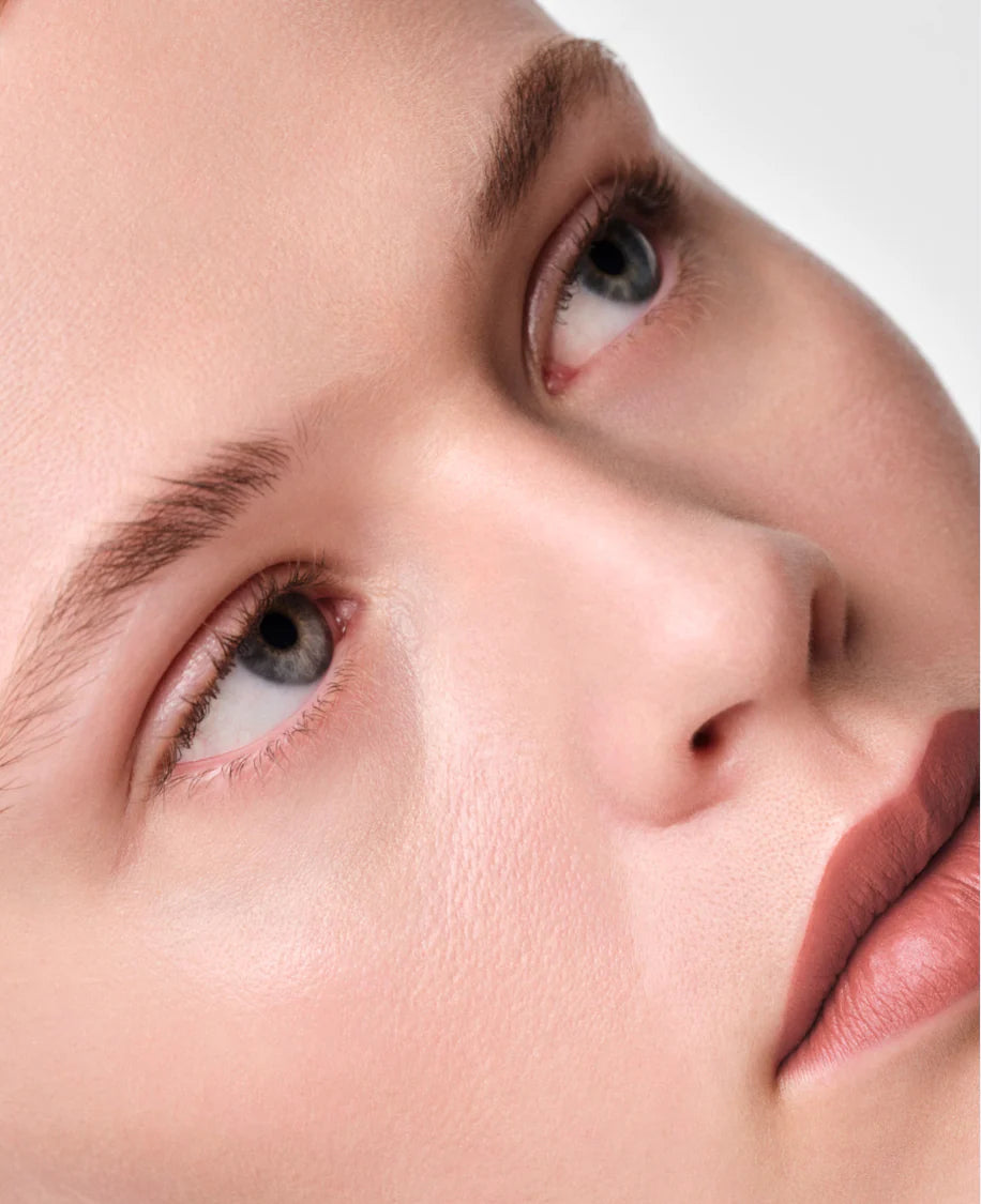 Prada Paradoxe 50მლ & ტუჩსაცხი B02 – ულტრა-ლიმიტირებული სასაჩუქრე სეტი ტოუტ-ჩანთით
