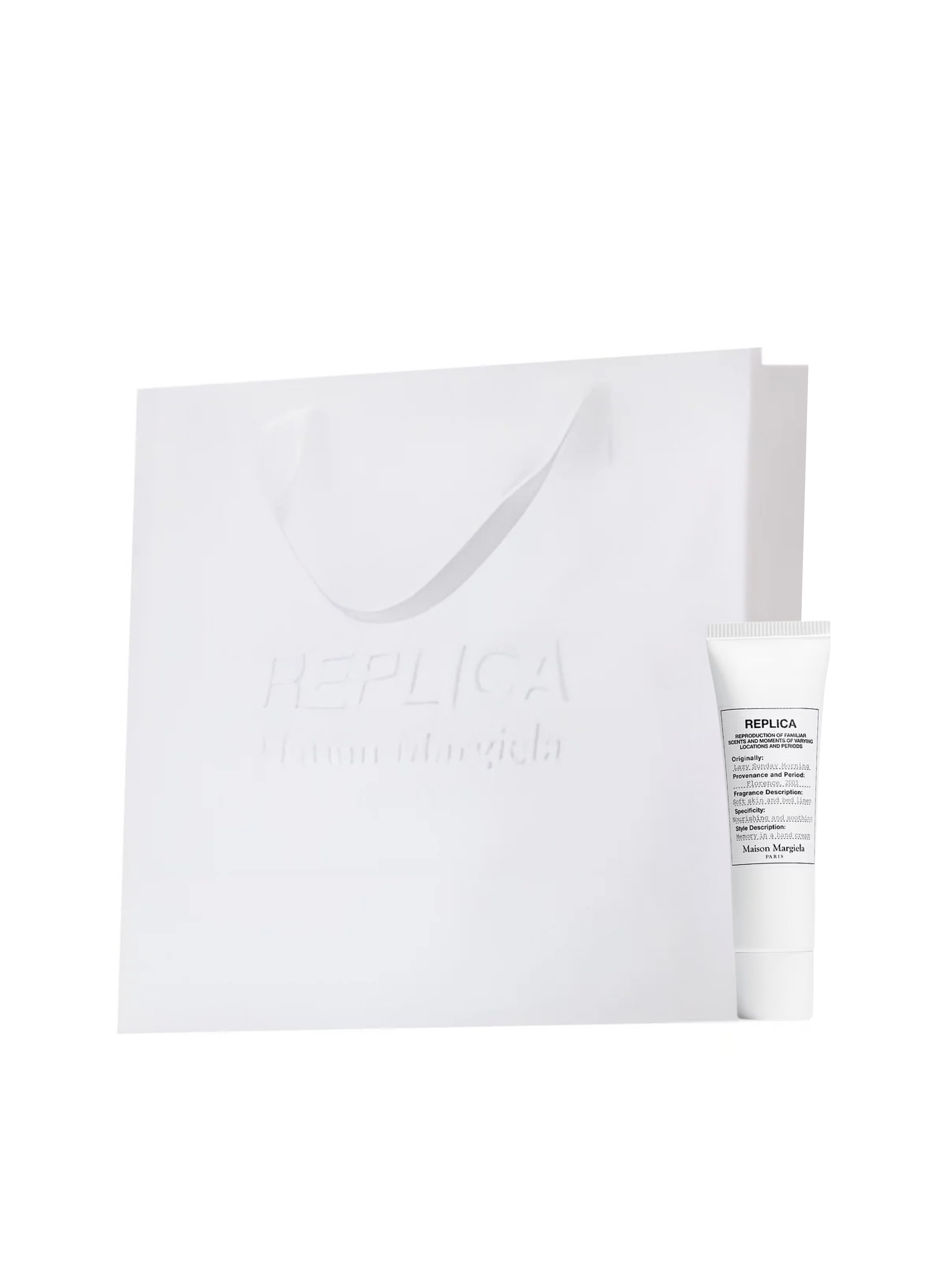 Maison Margiela ტოუტ-ჩანთა და Lazy Sunday Morning სხეულის ლოსიონი