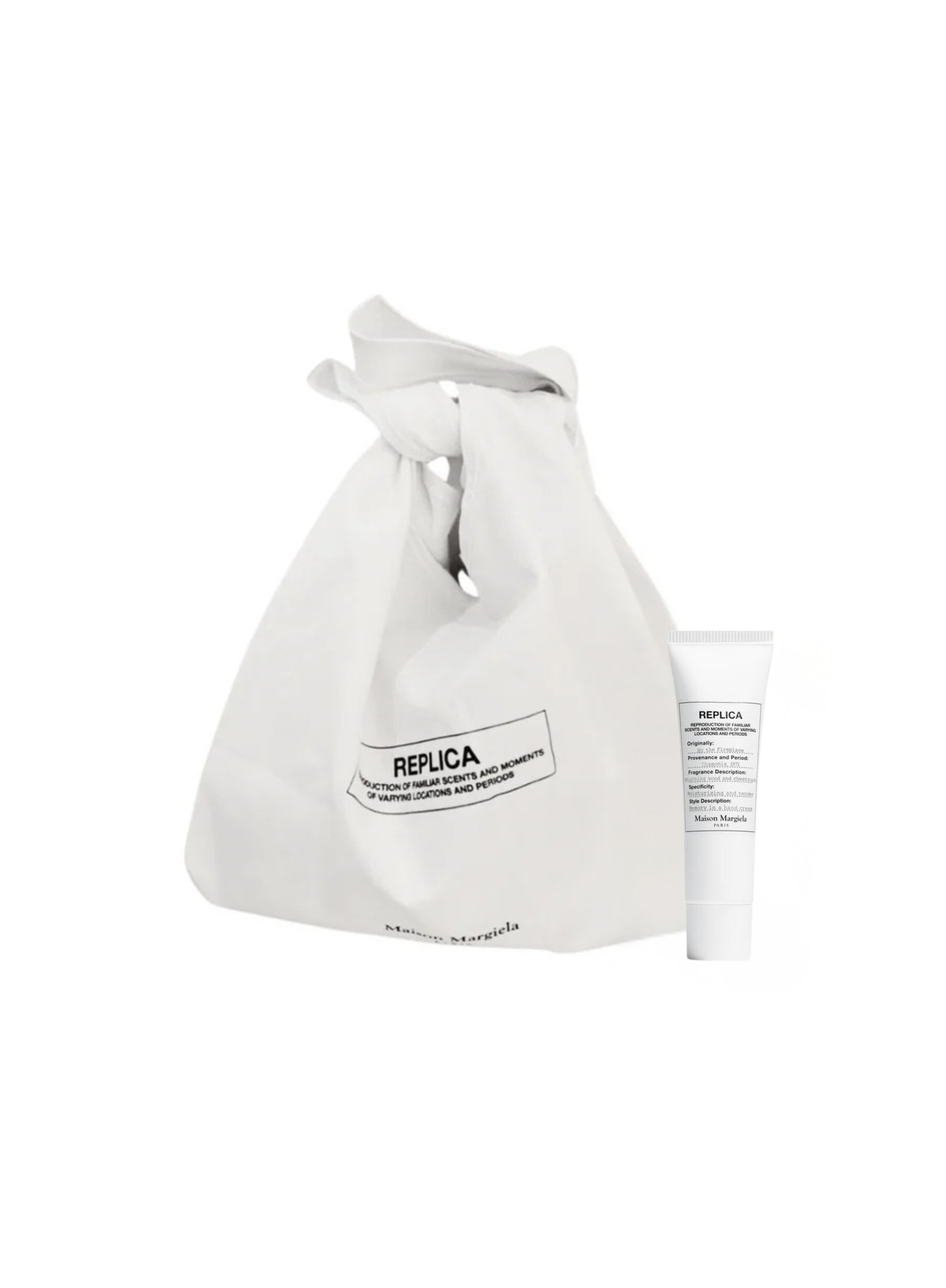 Maison Margiela ბამბის ტოუტ-ჩანთა 35×32სმ და By The Fireplace ხელის ლოსიონი 15მლ 