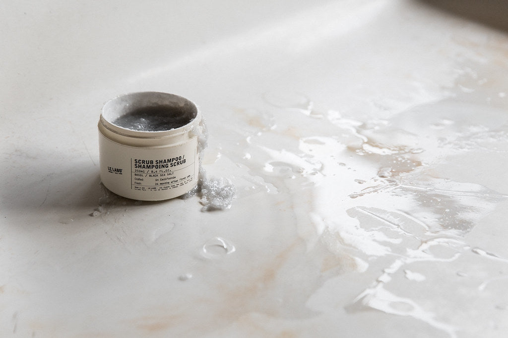 Le Labo Scrub Shampoo 300ML – Basil & Black Sea Salt