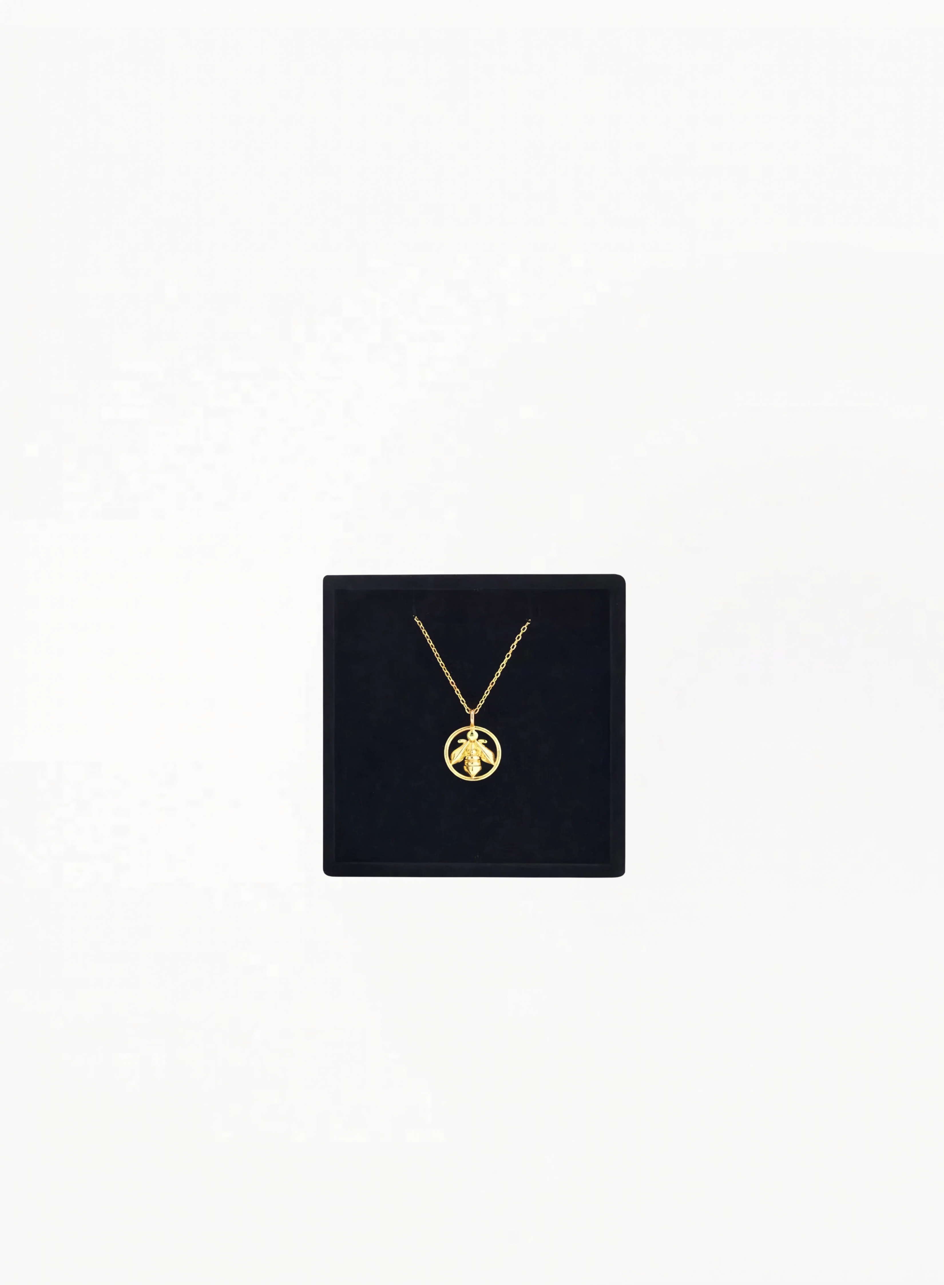 GUERLAIN Bee Medallion Necklace – 18K Gold Plated