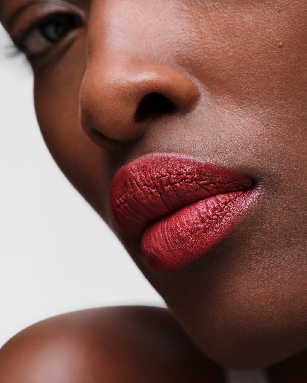 Prada Monochrome Hyper Matte Lipstick R28 FUOCO - Damaged
