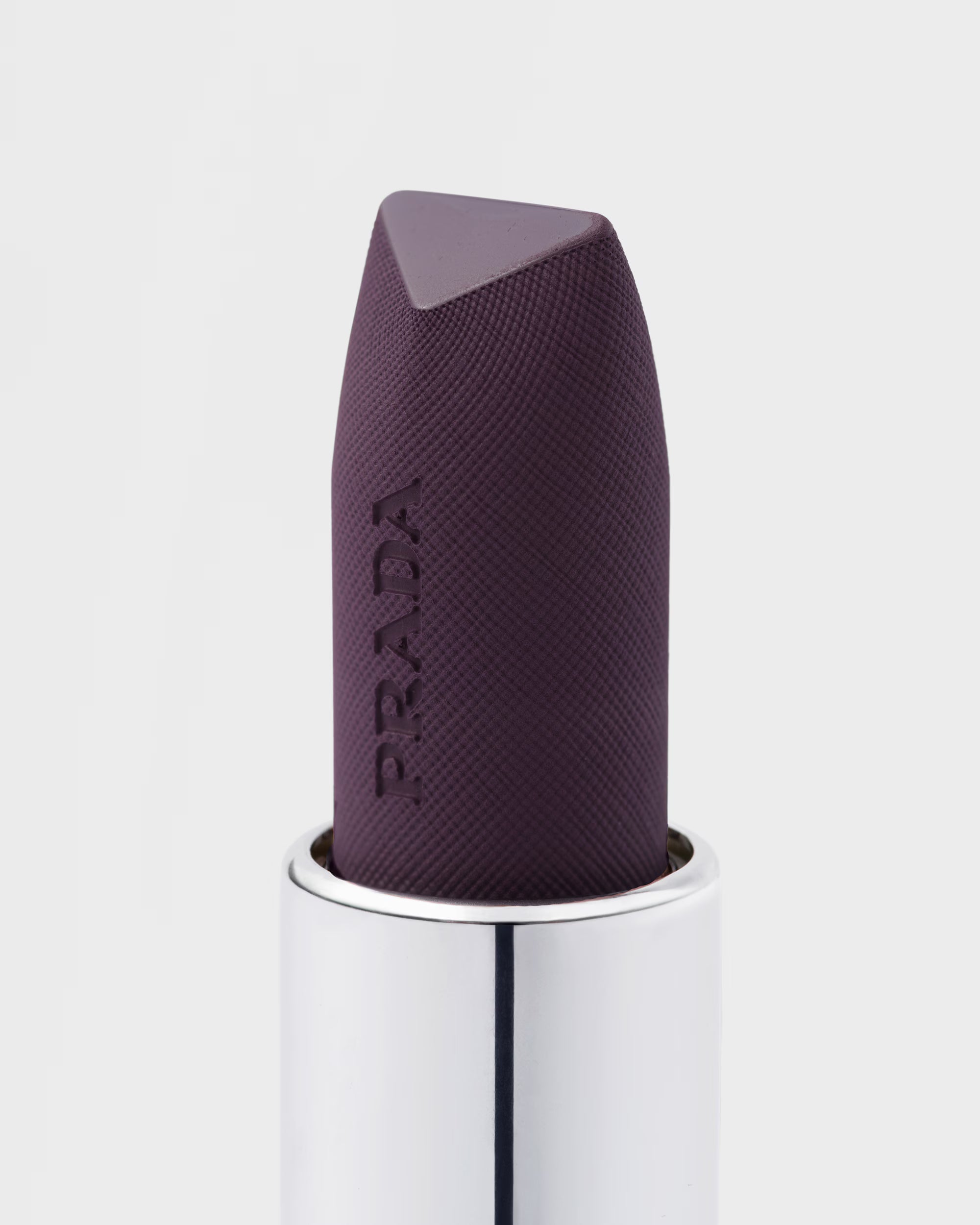 Prada Monochrome Hyper Matte
Lipstick P57 ULTRAVIOLET Limited Edition Box
