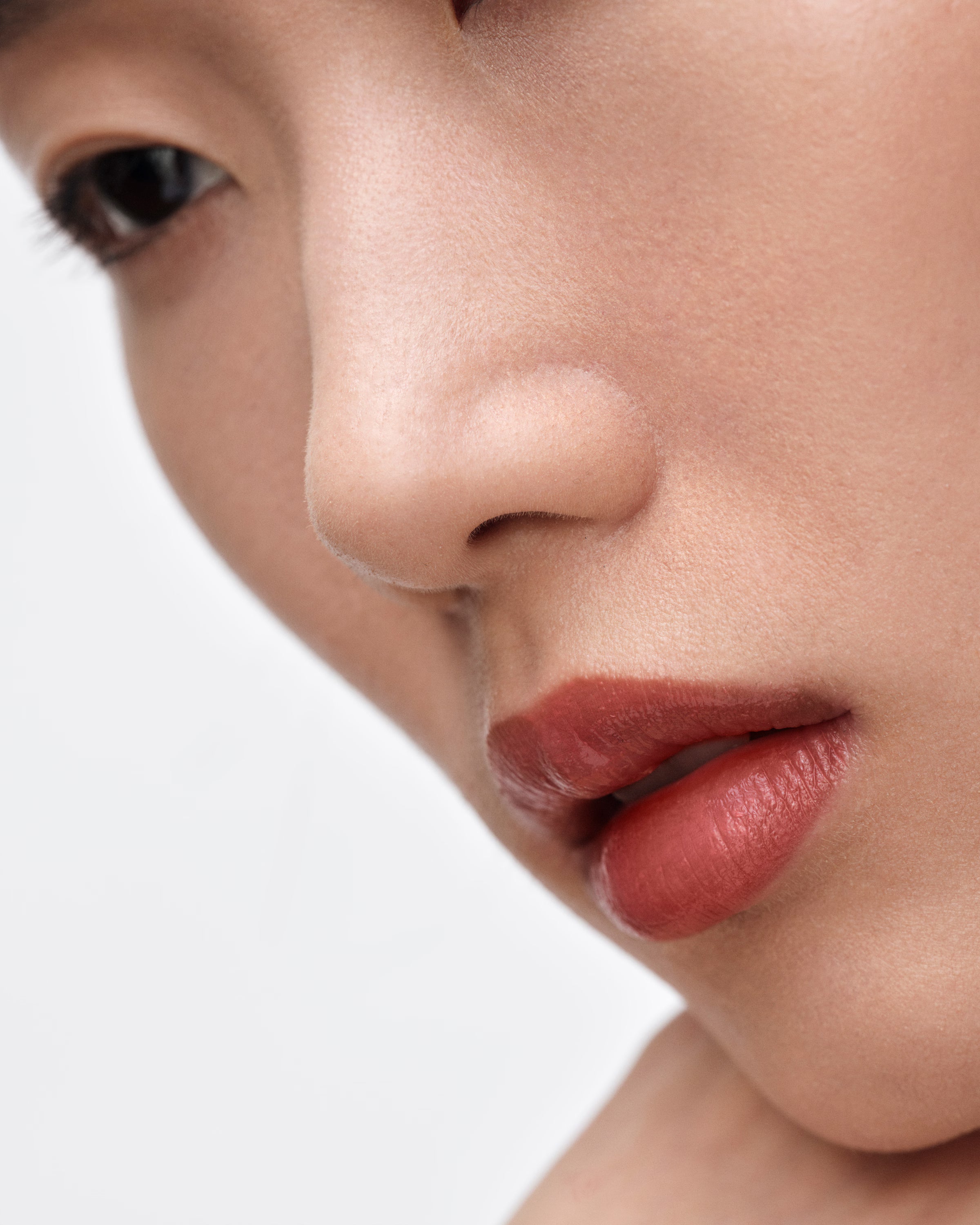 Prada Light Glowing Lipcolor U020 Rosso with Gift Box